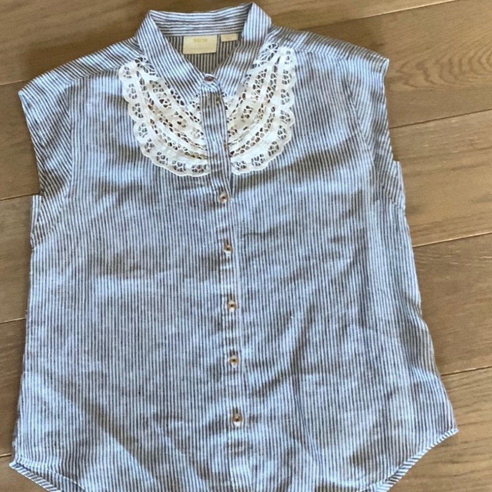Linen cap sleeve blouse